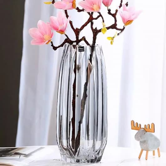 Nordic Clear Glass Vase detail 6
