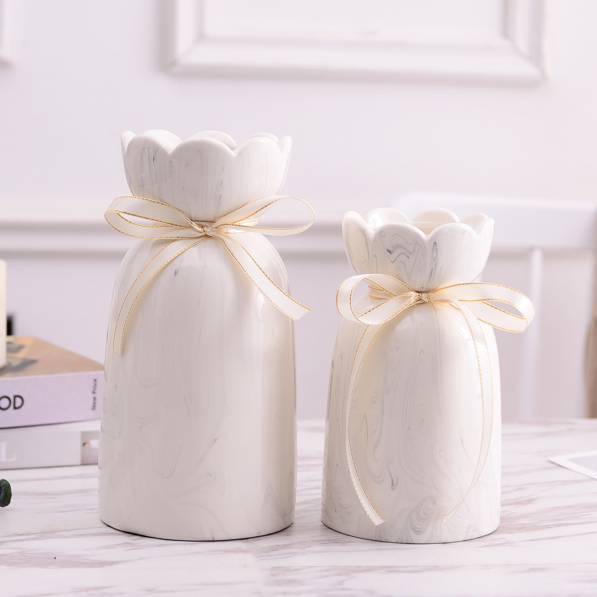 Ribbon Bow Ceramic Flower Vase detail 14