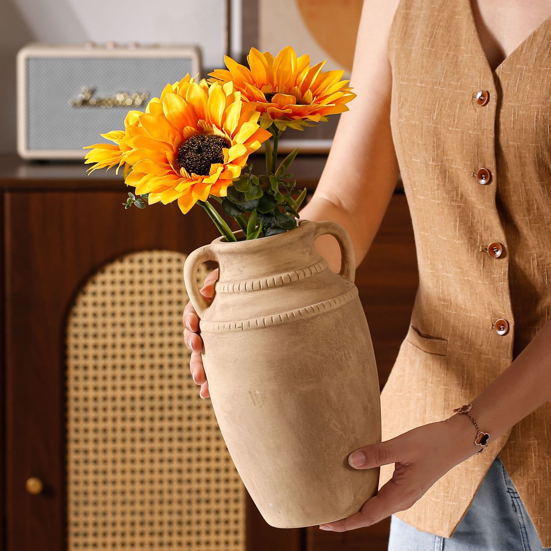 Vintage Eared Ceramic Vase Set detail 3